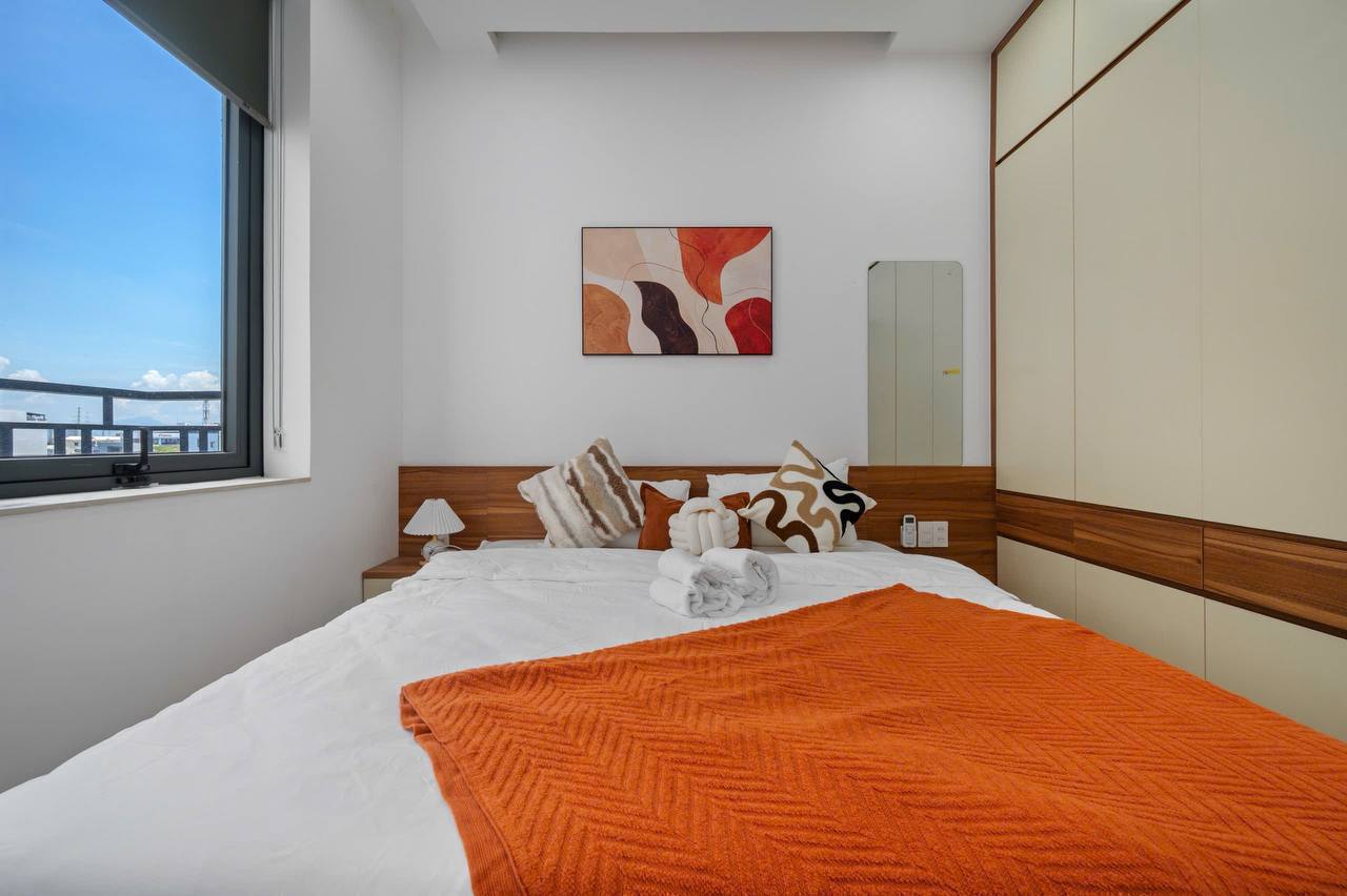 Brand-New 1-Bedroom Apartment in Khue My photo 7 of 8