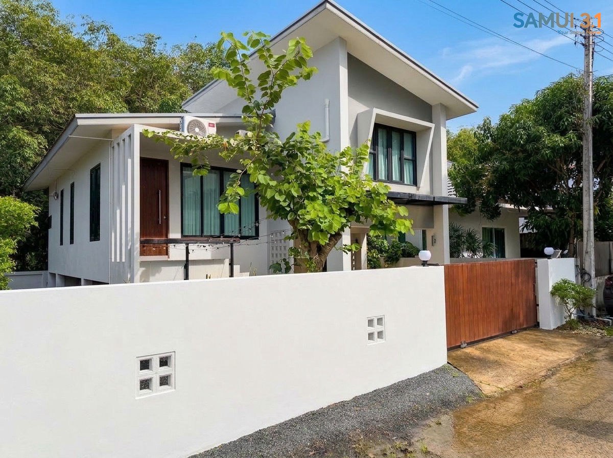 Three-Bedroom Villa in Maenam photo 2 of 8