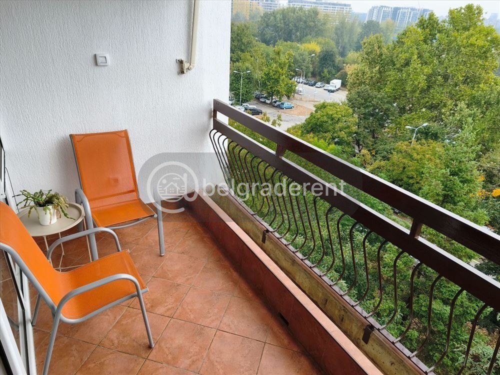 72 m² Apartment in Blok 70a photo 4 of 8