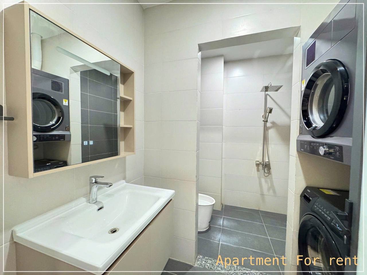 Brand-New 1-Bedroom Apartment Near the River photo 6 of 6