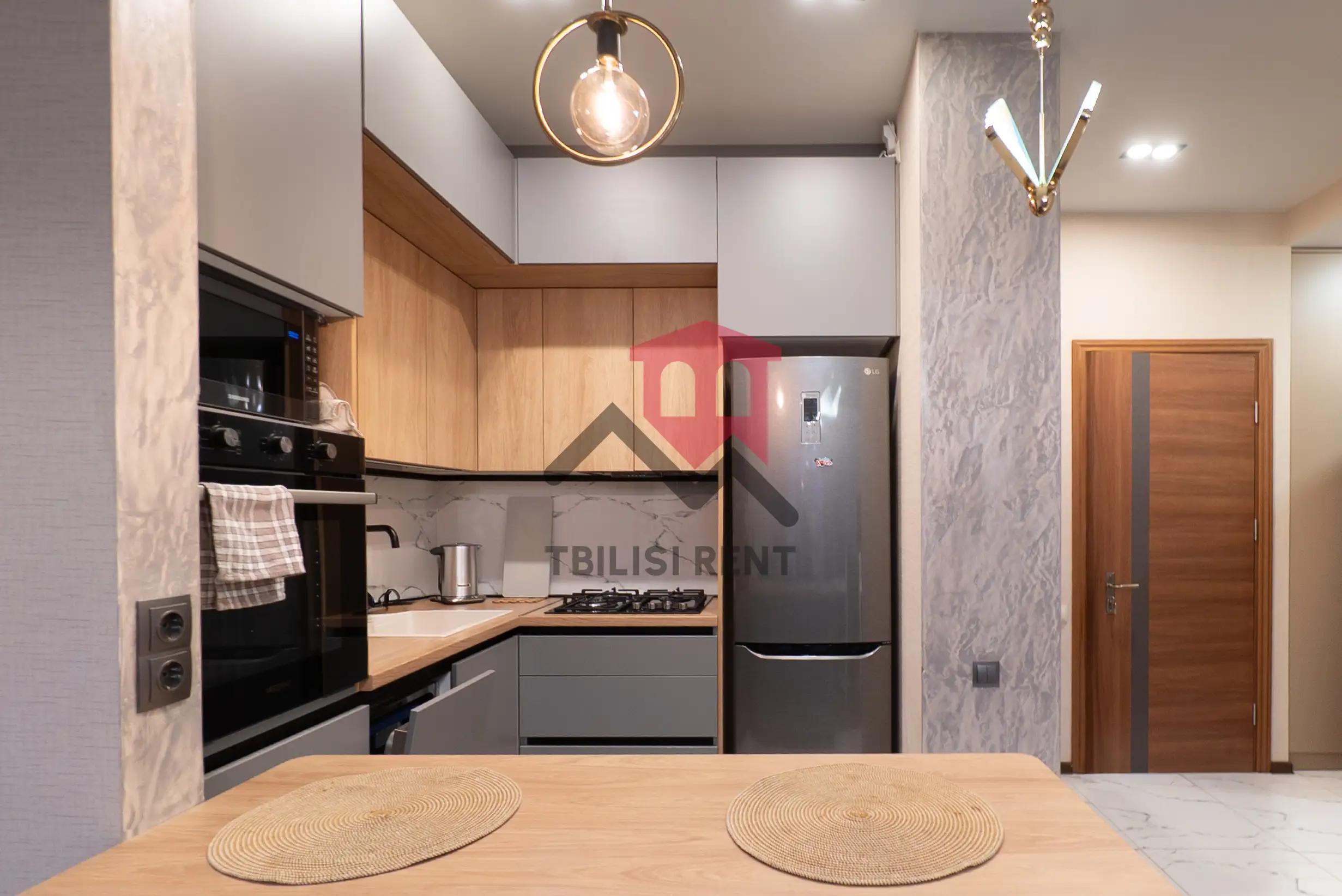 Spacious Designer Apartment in Vake photo 1 of 8