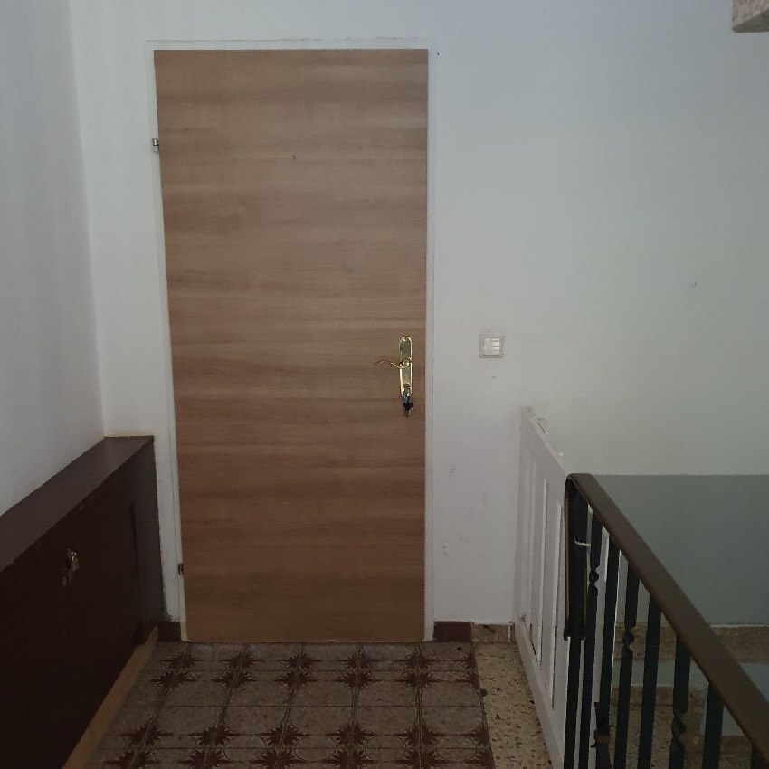 Двухкомнатная квартира в аренду в Санкт-Пёльтене photo 1 of 4
