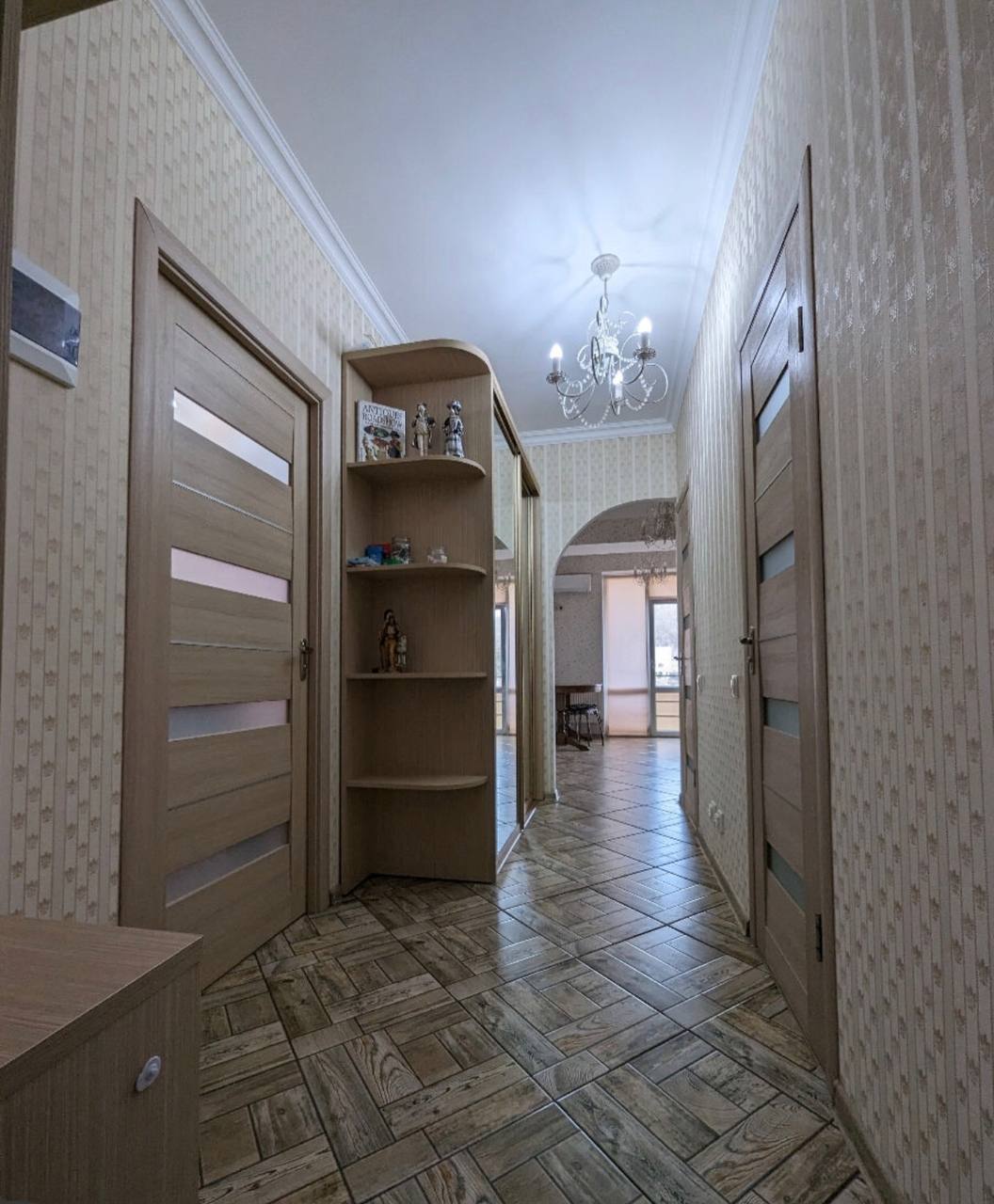Two-Bedroom Apartment in Riscani photo 2 of 8