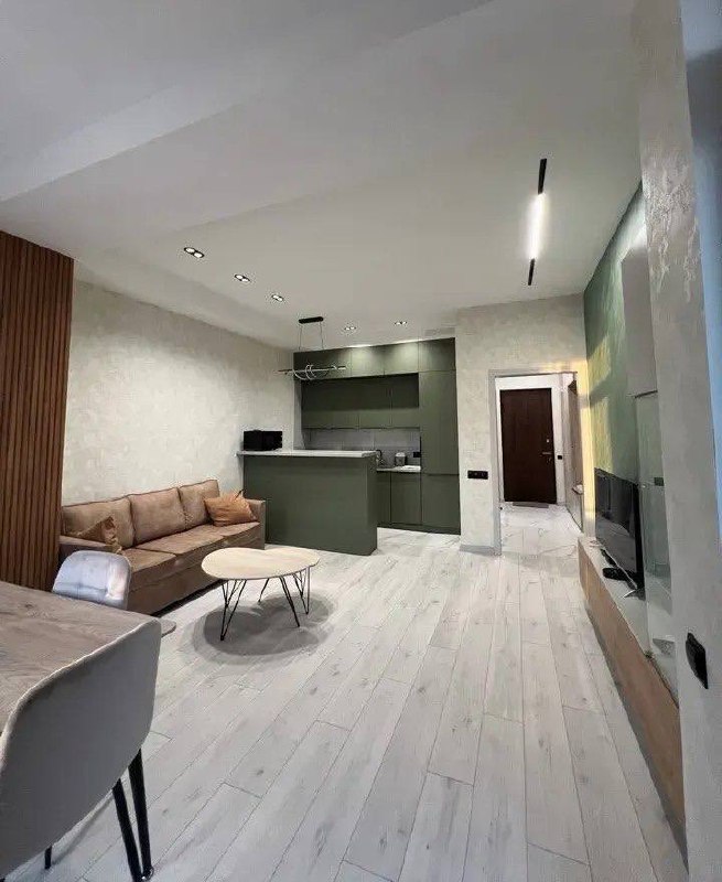 Furnished Two-Room Apartment in Kentron photo 1 of 8