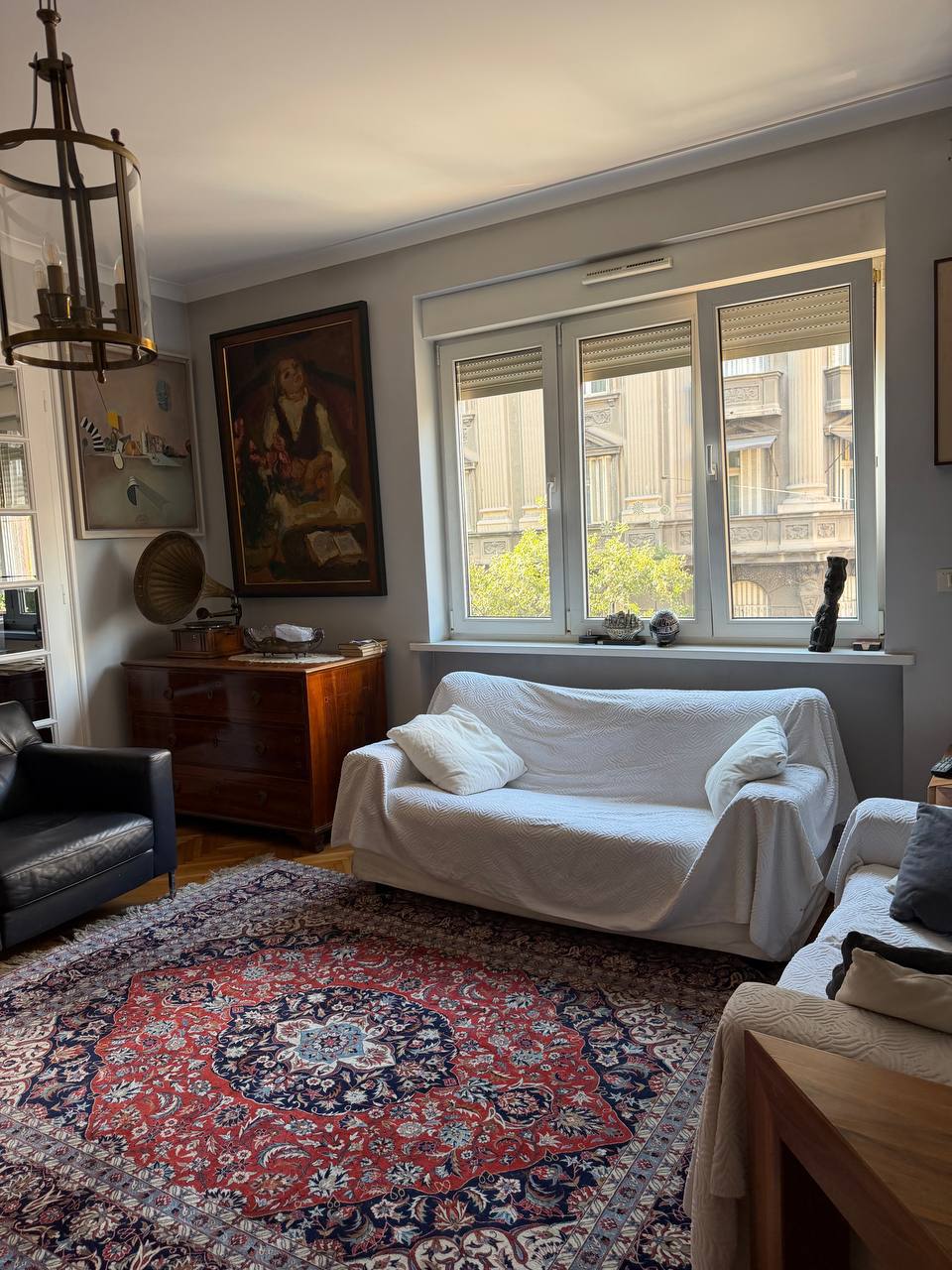 Two-Bedroom Apartment on Takovska Street photo 1 of 8