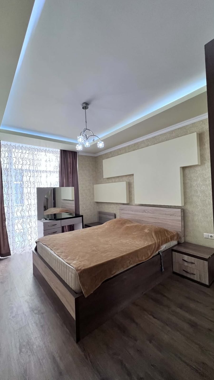 Spacious Two-Bedroom Apartment in Batumi Old Town photo 3 of 8