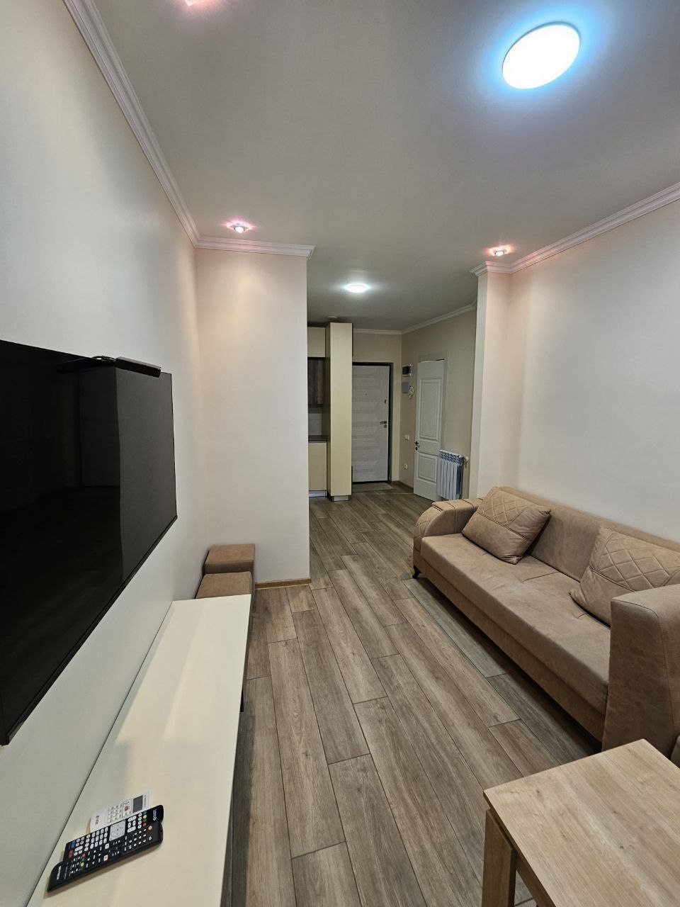 1-Bedroom Apartment in Dar Building photo 2 of 8