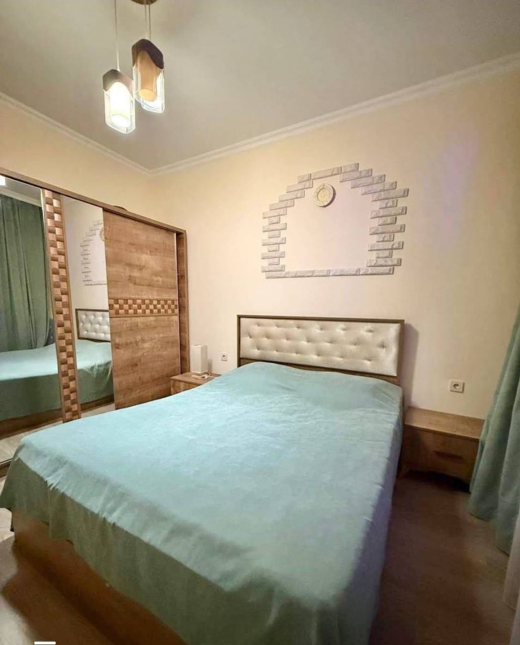 1-Bedroom Apartment on Jiuli Shartava Avenue photo 1 of 8