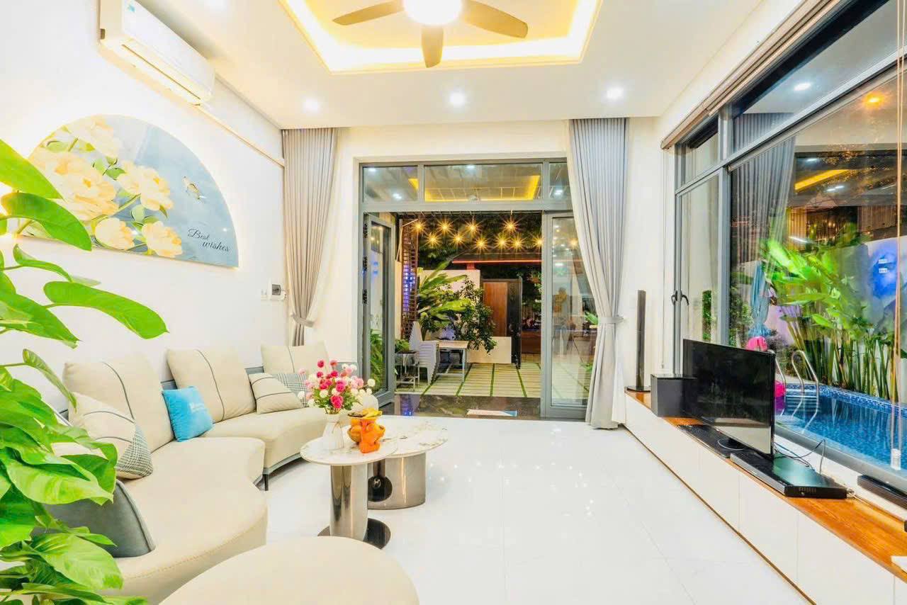 Four-Bedroom Villa in Son Tra photo 3 of 8