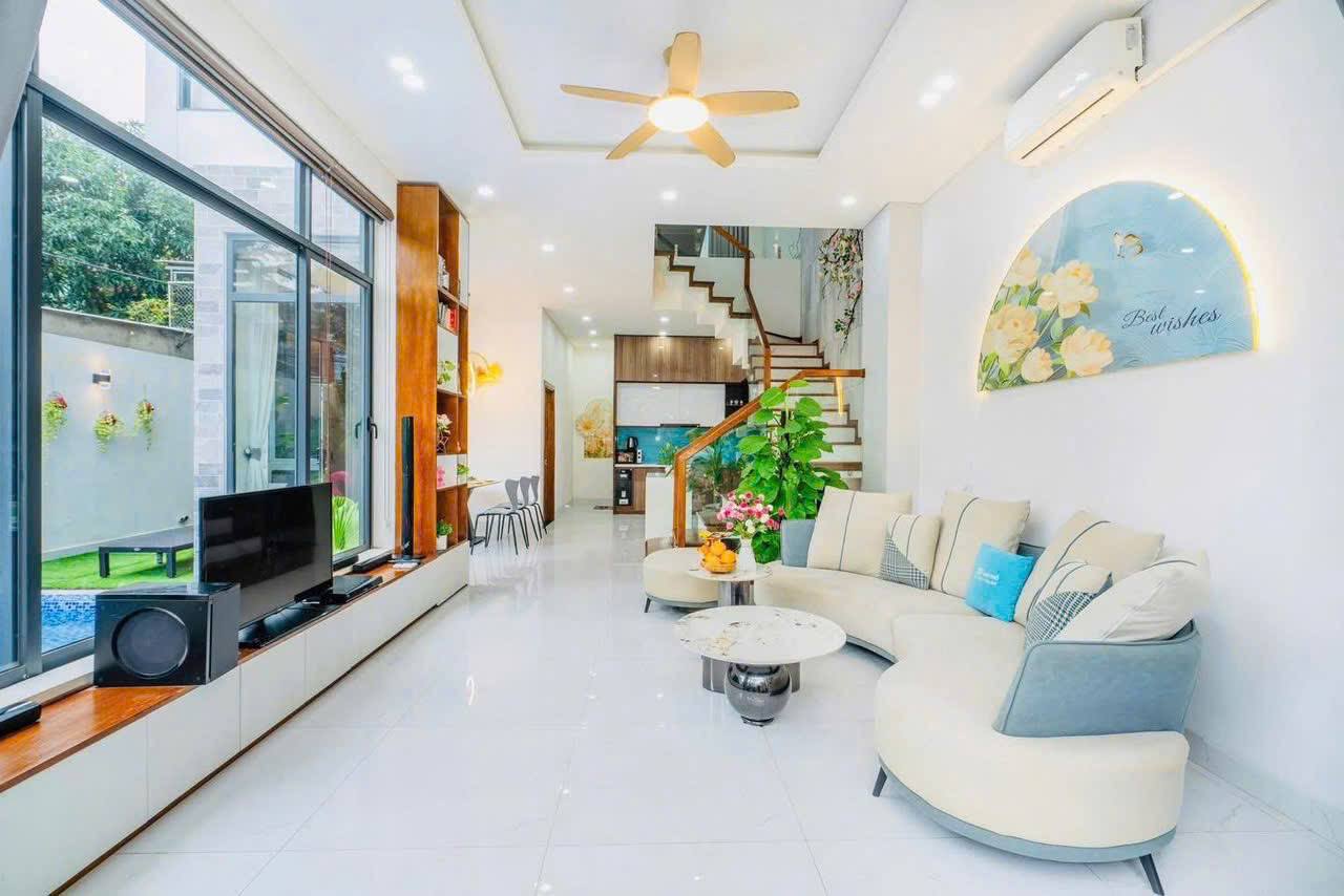 Four-Bedroom Villa in Son Tra photo 4 of 8