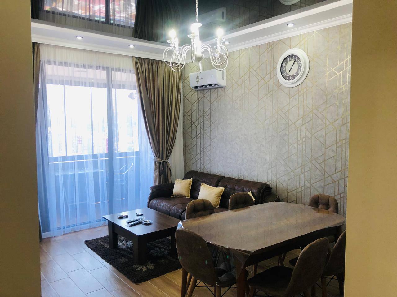 Two-Bedroom Apartment in Batumi photo 6 of 6