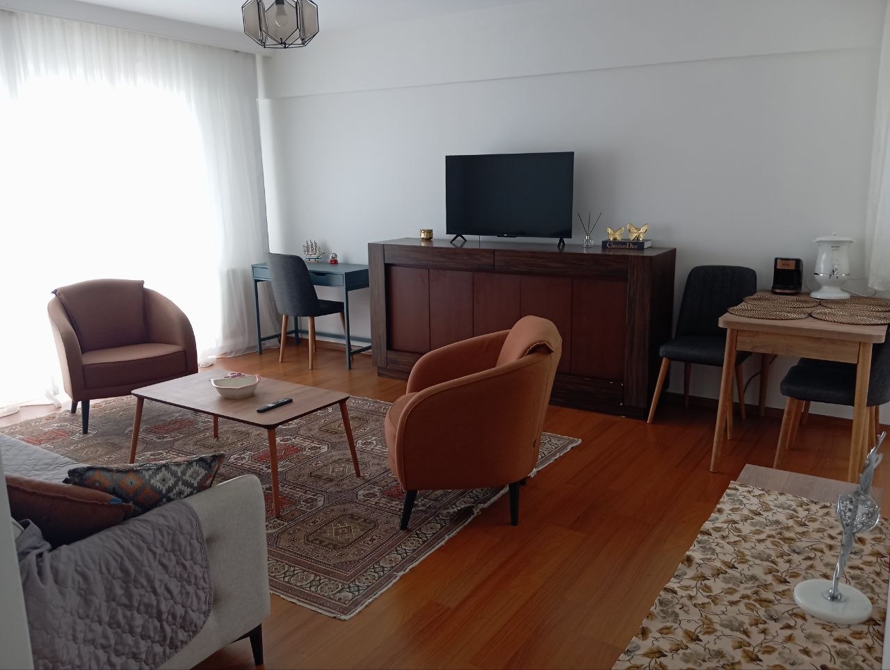 Furnished 1-Bedroom Apartment in Kartal photo 1 of 1