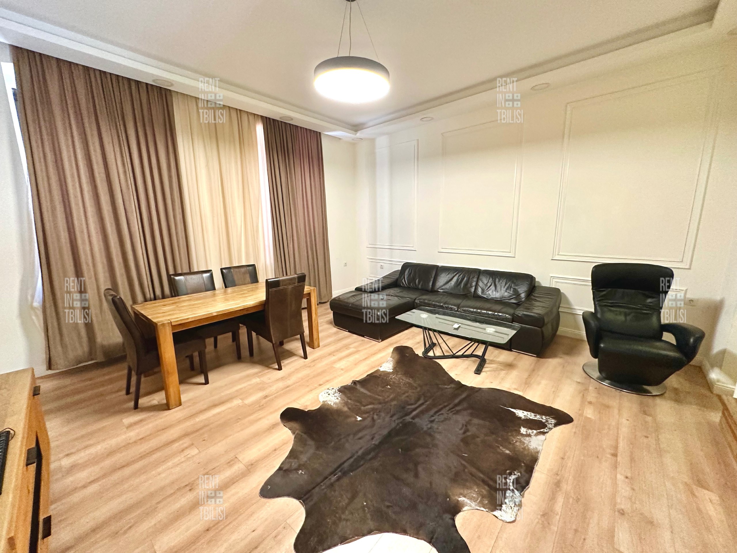 Cozy One-Bedroom Apartment in Central Tbilisi photo 2 of 8