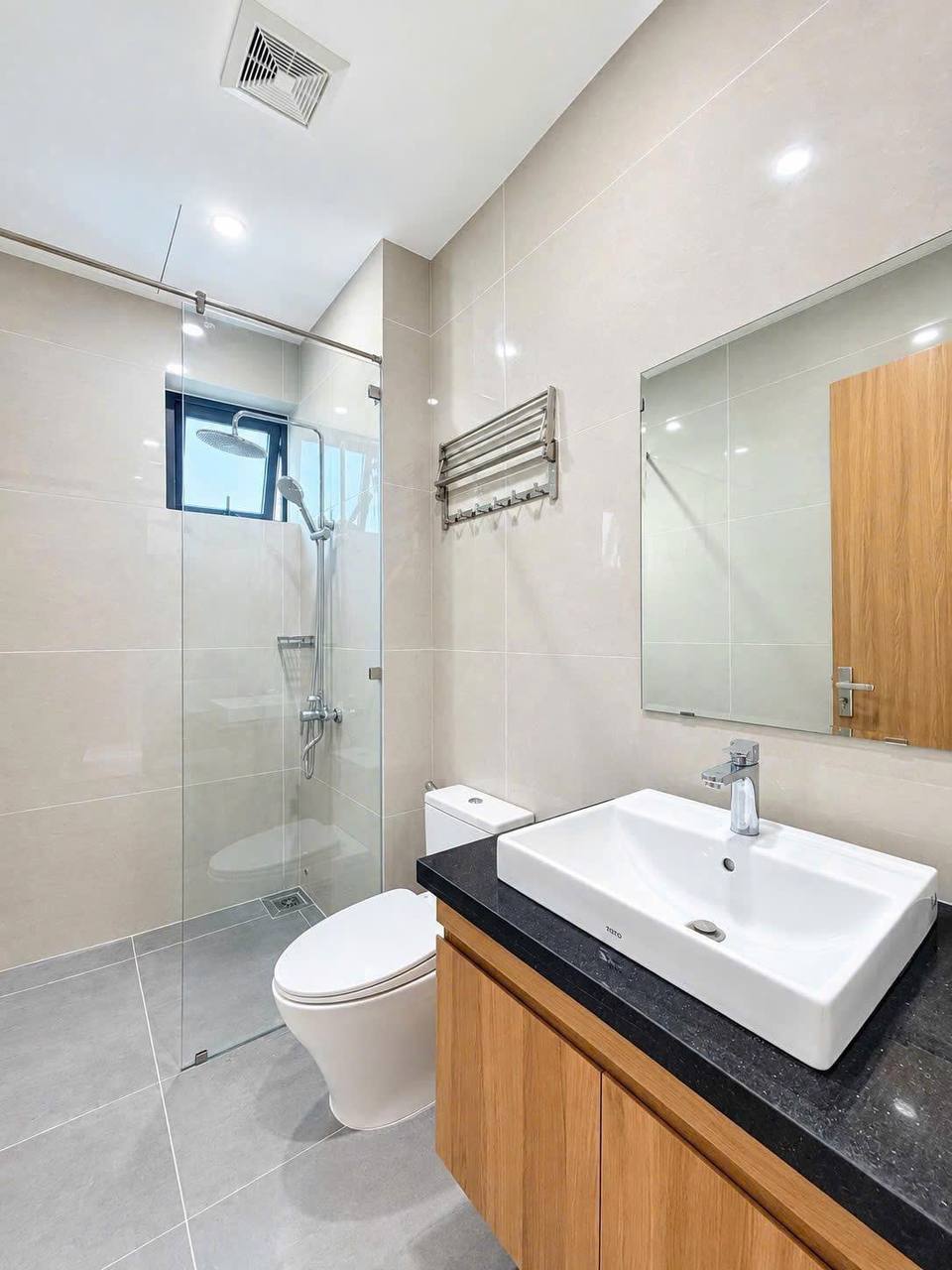 1-Bedroom Apartment on Do Huy Uyen Street photo 8 of 8