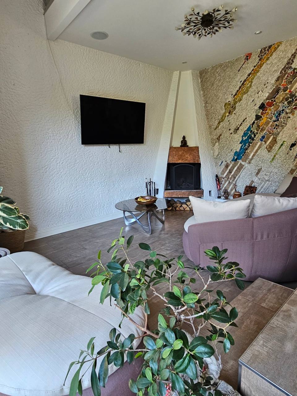 4-Bedroom Property in Dedinje photo 3 of 8