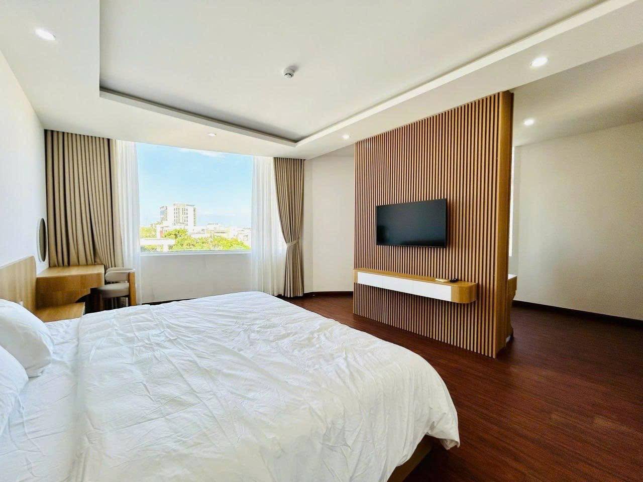 Furnished 1-Bedroom Apartment in My An 7 photo 6 of 8