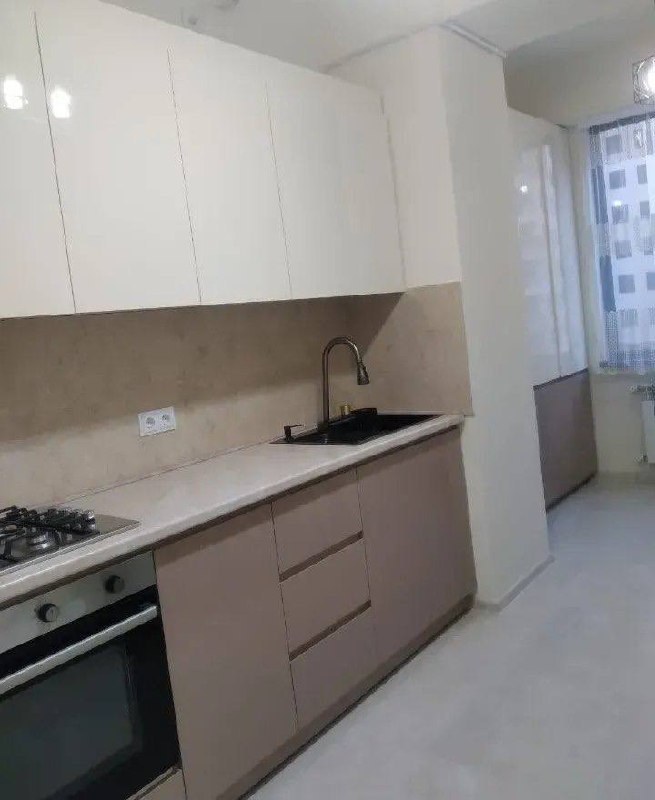 Furnished 3-Room Apartment in Arabkir photo 3 of 8