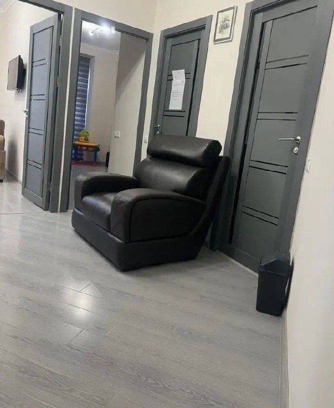 Furnished 3-Room Apartment in Arabkir photo 6 of 8