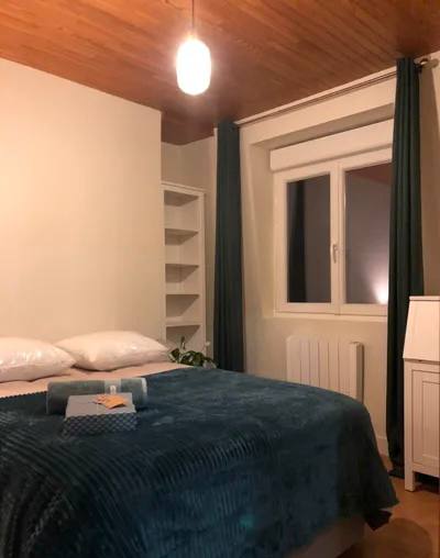 Renovated One-Bedroom Apartment near the Champs-Élysées photo 2 of 8