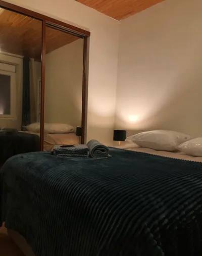 Renovated One-Bedroom Apartment near the Champs-Élysées photo 3 of 8