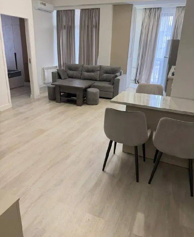 Furnished 3-Room Apartment in Achapnyak photo 1 of 8