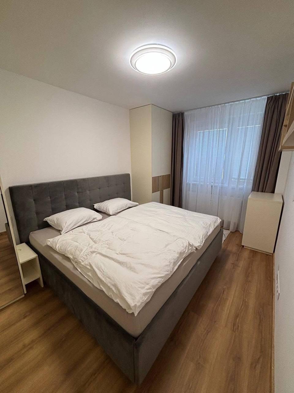 Luxury 2-Bedroom Apartment in Bratislava Old Town photo 4 of 8