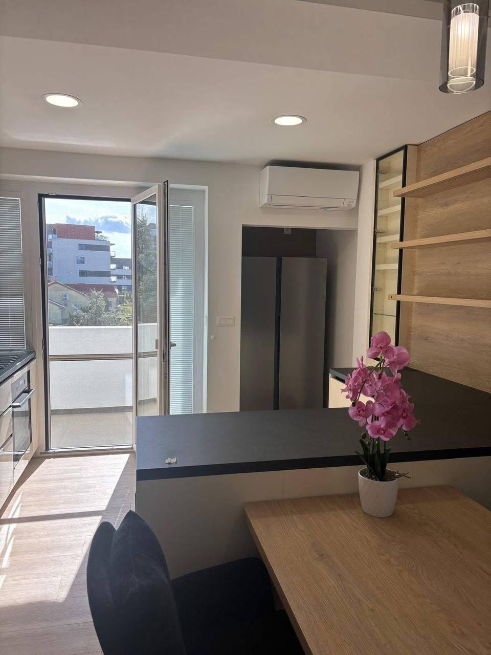 Luxury 2-Bedroom Apartment in Bratislava Old Town photo 8 of 8