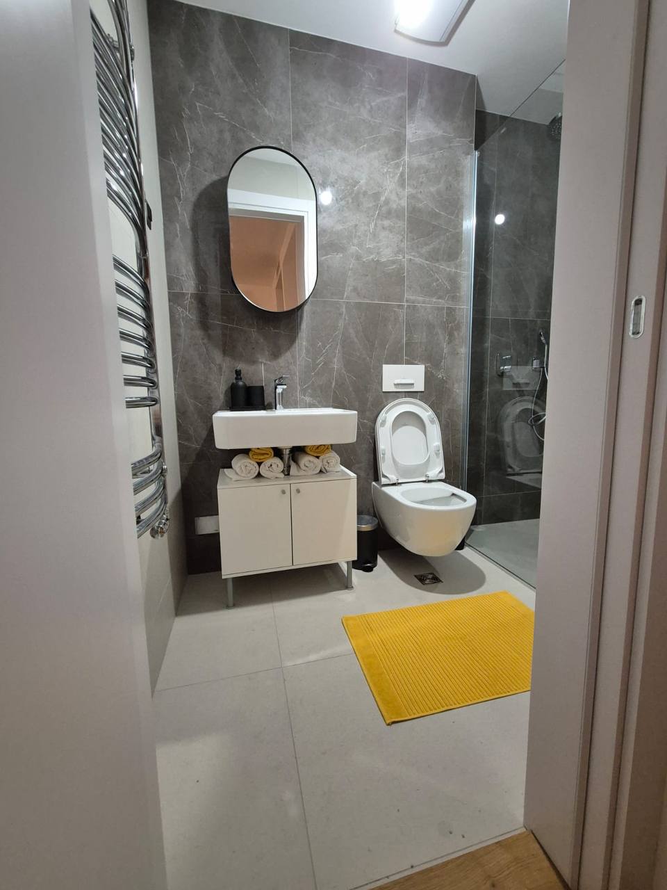 One-Bedroom Apartment in Novi Dorćol photo 5 of 8