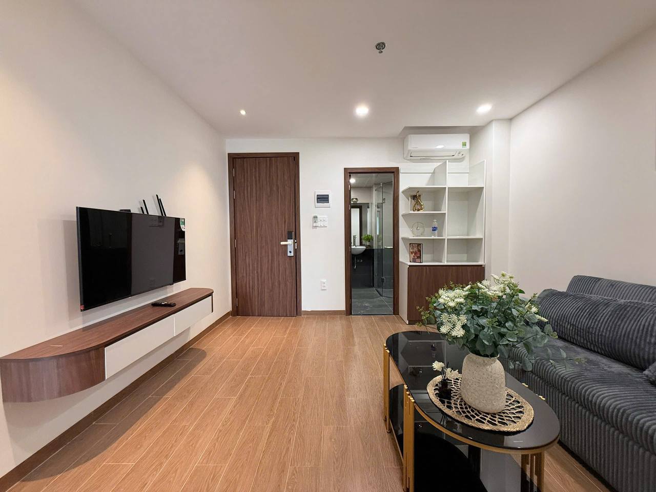 Brand-New 1-Bedroom Apartment in My An photo 4 of 8