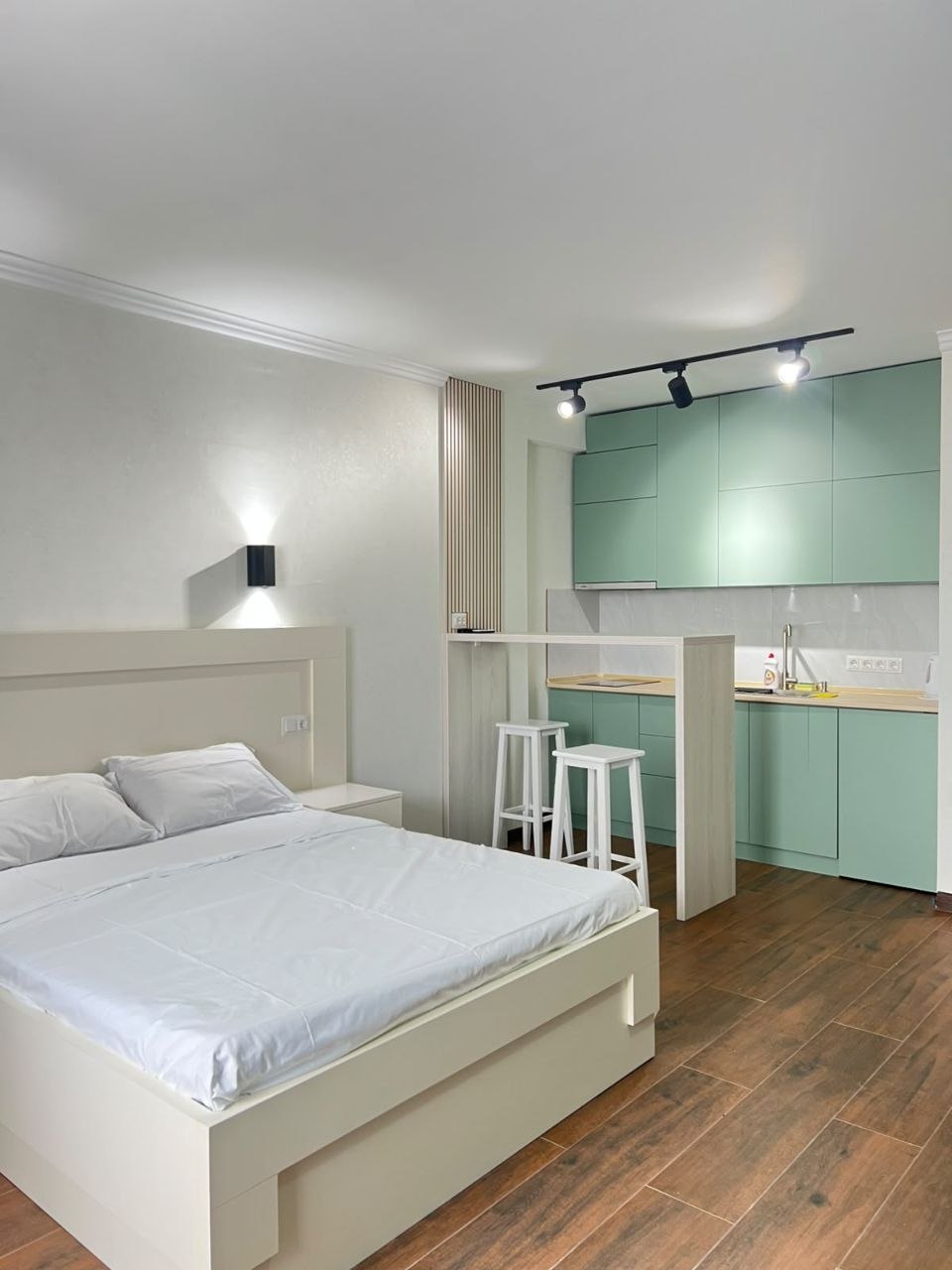 Studio Apartment in Black Sea Tower photo 1 of 8