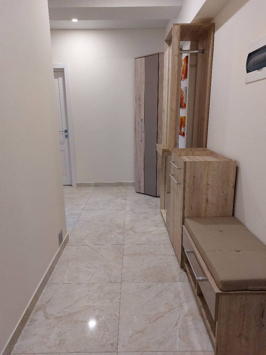 Two-Bedroom Apartment in Riscani photo 4 of 8