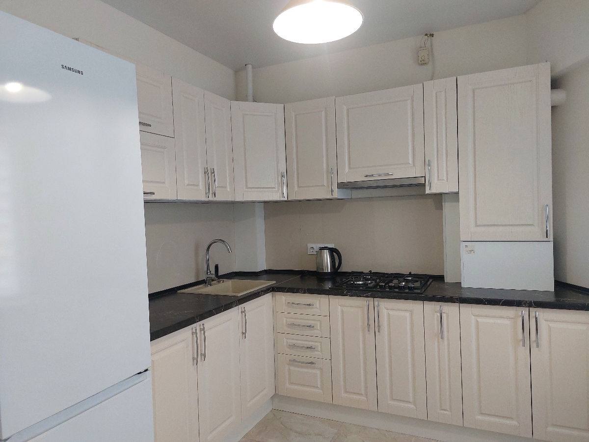 Two-Bedroom Apartment in Riscani photo 7 of 8