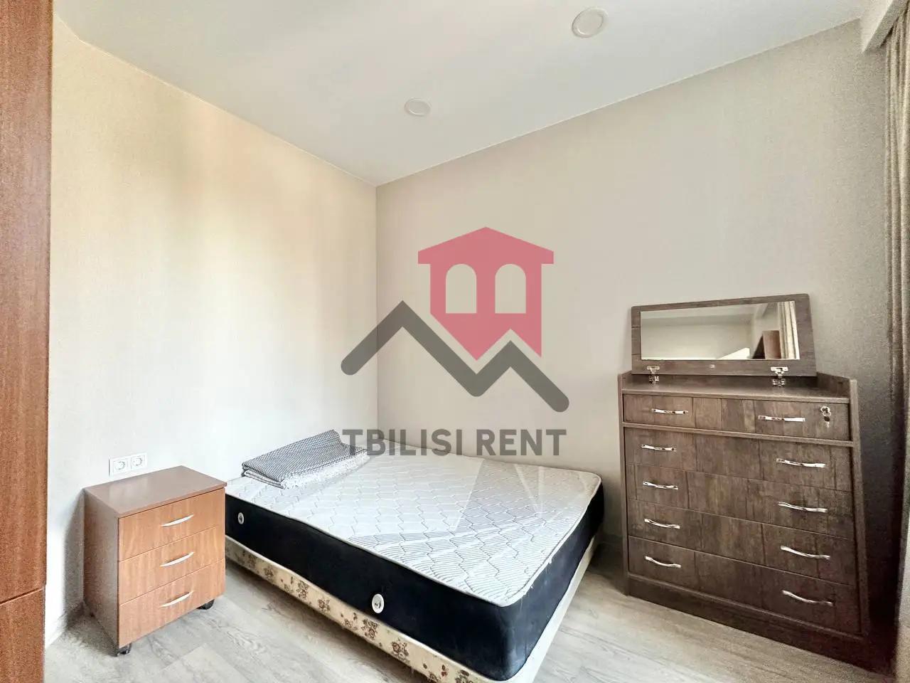 Bright 2-Bedroom Apartment with Terrace near Tsereteli Metro photo 6 of 8