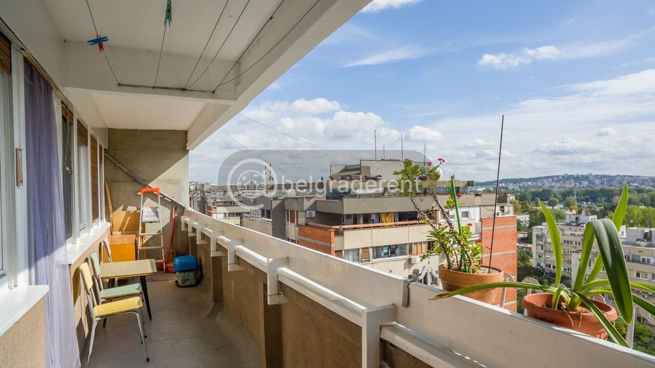 3-Bedroom Apartment in Novi Beograd photo 8 of 8