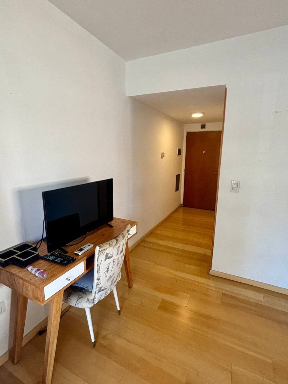 Studio with Balcony in Palermo photo 2 of 8