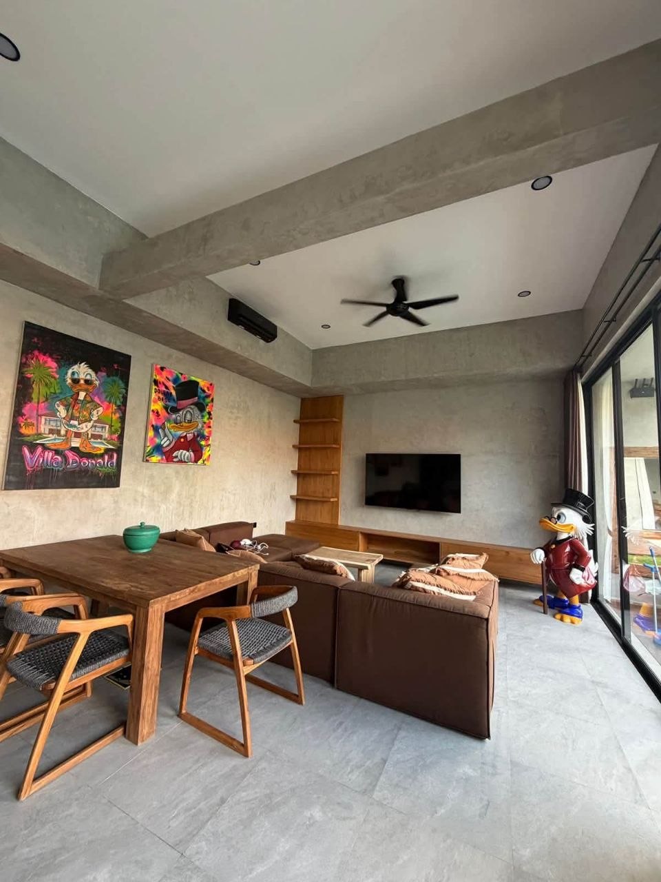 3-Bedroom Villa in Pererenan photo 3 of 7