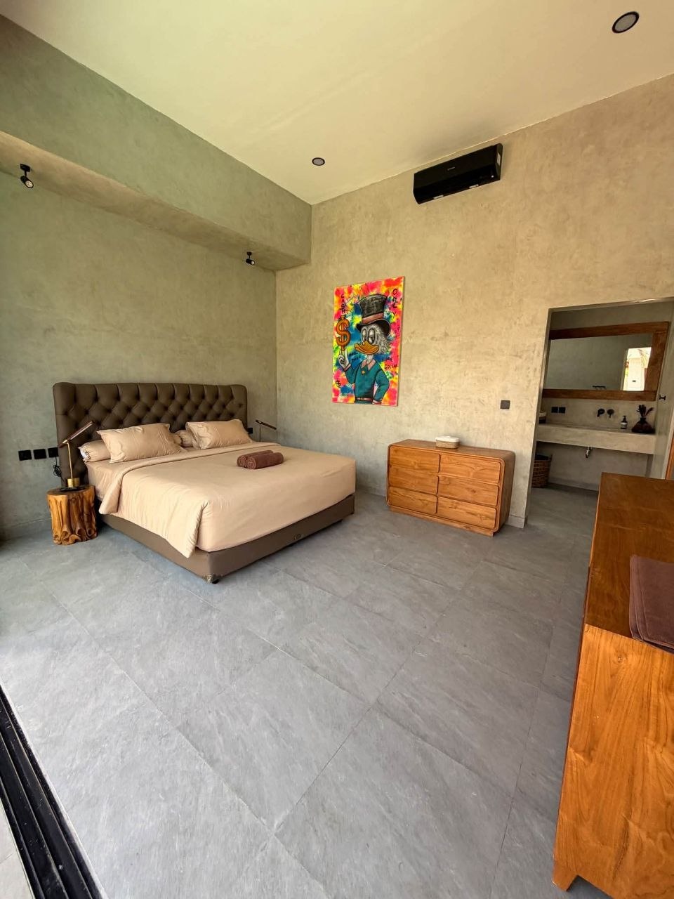 3-Bedroom Villa in Pererenan photo 5 of 7