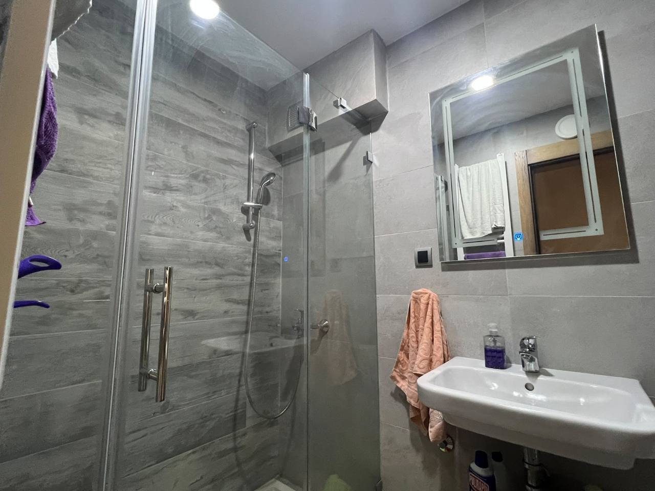 4-Bedroom Apartment on Kneza Viseslava photo 8 of 8