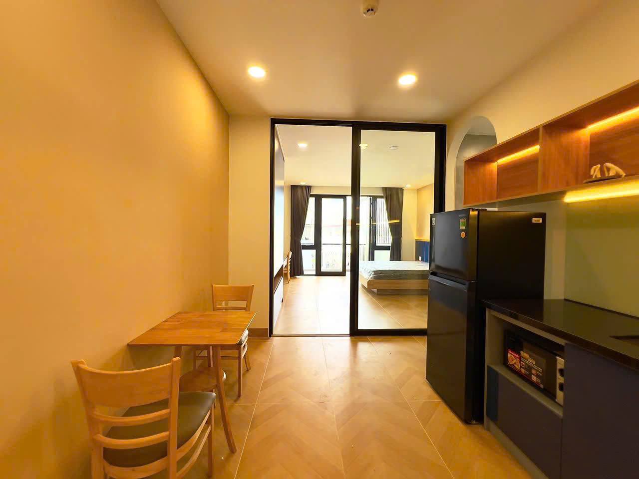 1-Bedroom Apartment in Ngu Hanh Son photo 4 of 8