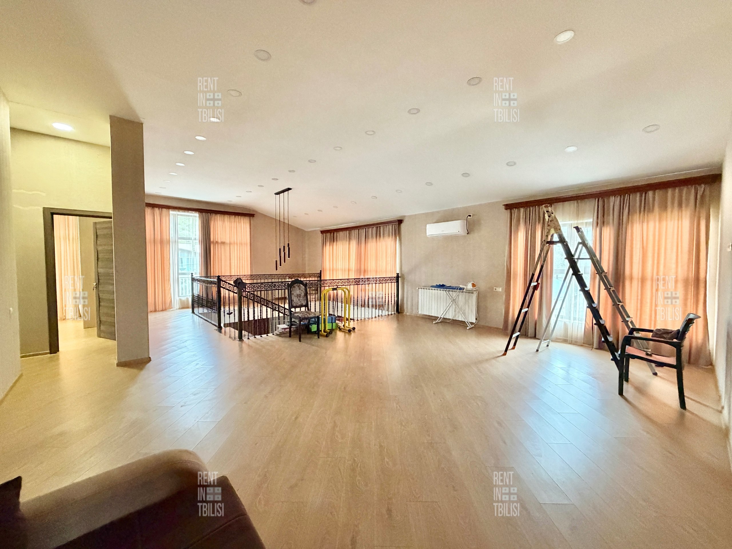 4-комнатный дом в аренду в Диди-Дигоми photo 3 of 8