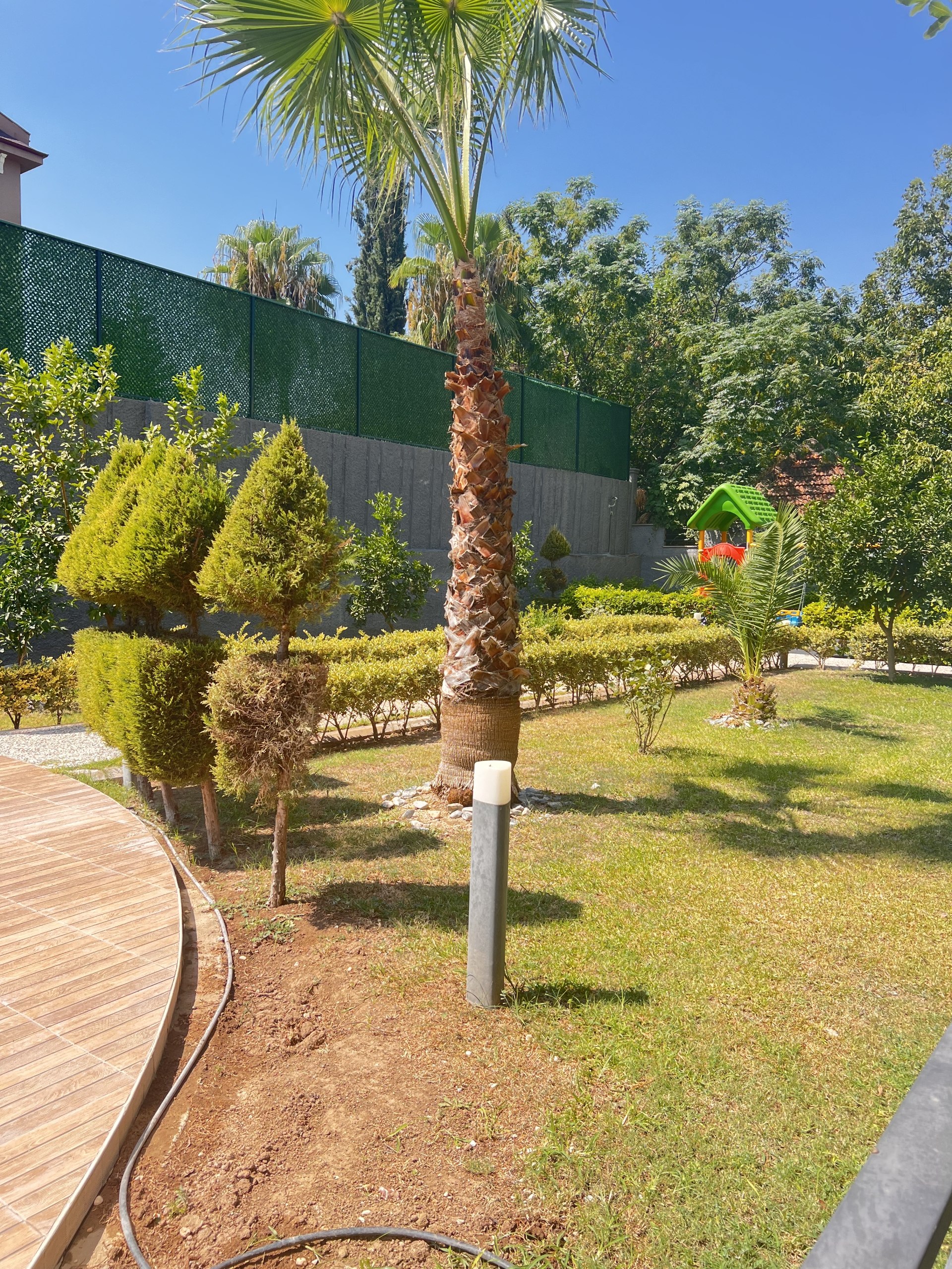 Furnished 4+1 Duplex with Private Garden in Anatolia Konakları photo 2 of 8