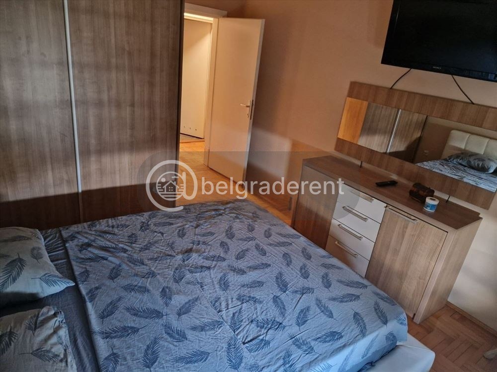 Four-Room Apartment in Zvezdara photo 2 of 8