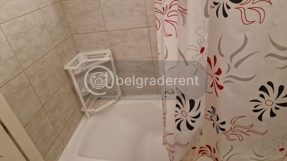 Four-Room Apartment in Zvezdara photo 7 of 8