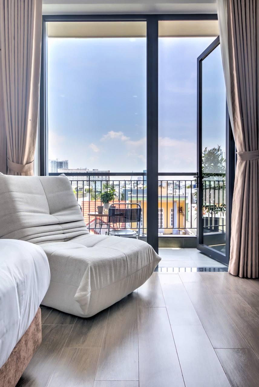 Luxury 1-Bedroom Apartment in Son Tra photo 1 of 8