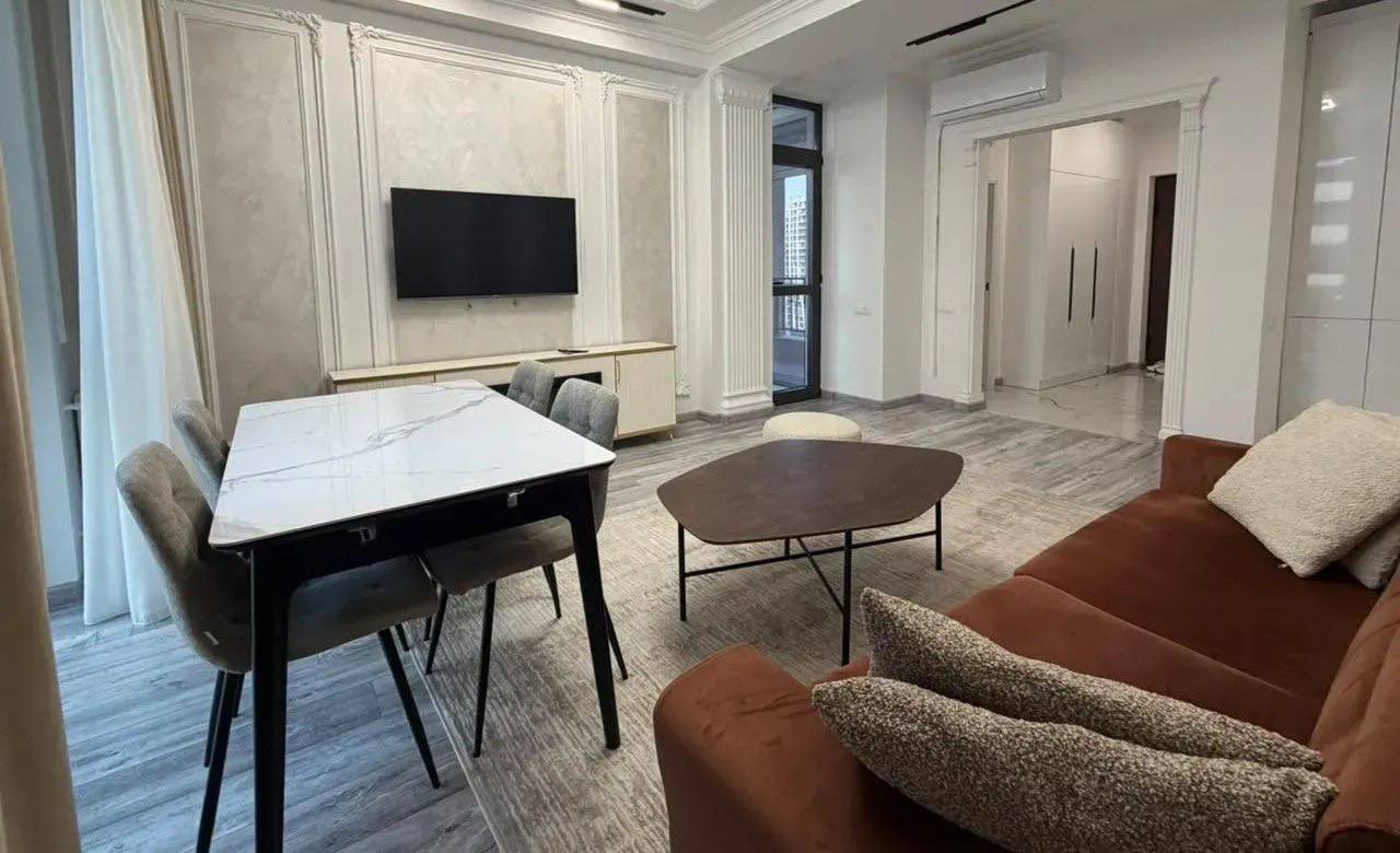 Furnished 2-Room Apartment in Kentron photo 2 of 8