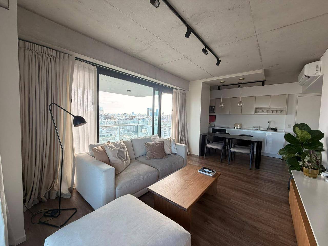 1-Bedroom Apartment in Puerto Madero photo 3 of 8