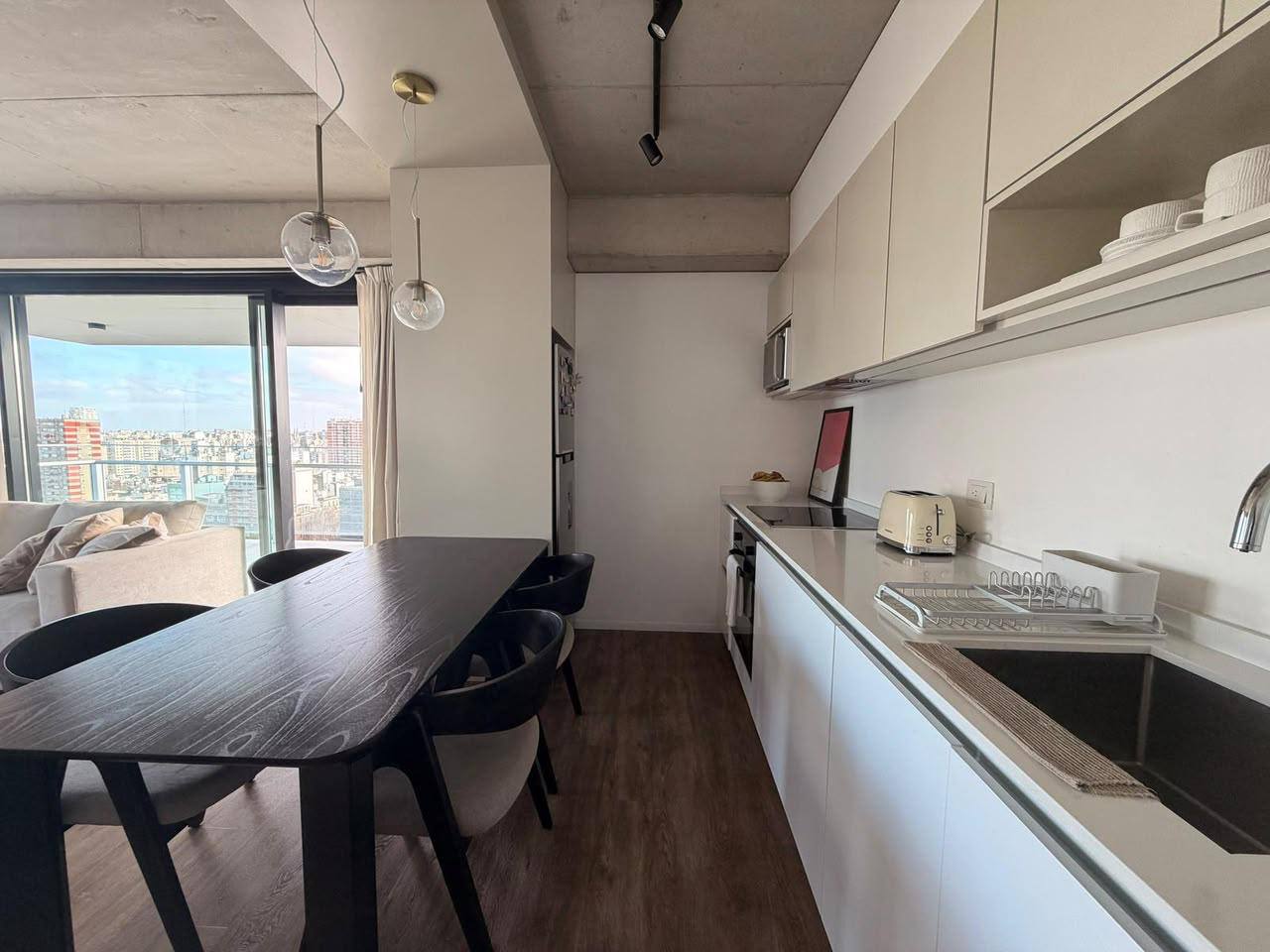 1-Bedroom Apartment in Puerto Madero photo 5 of 8