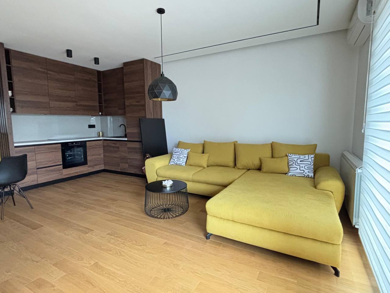 Two-Bedroom Apartment in Savski Venac photo 1 of 8