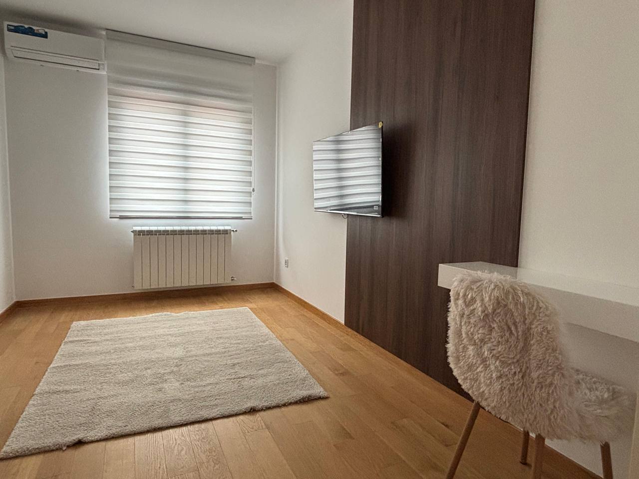 Two-Bedroom Apartment in Savski Venac photo 6 of 8