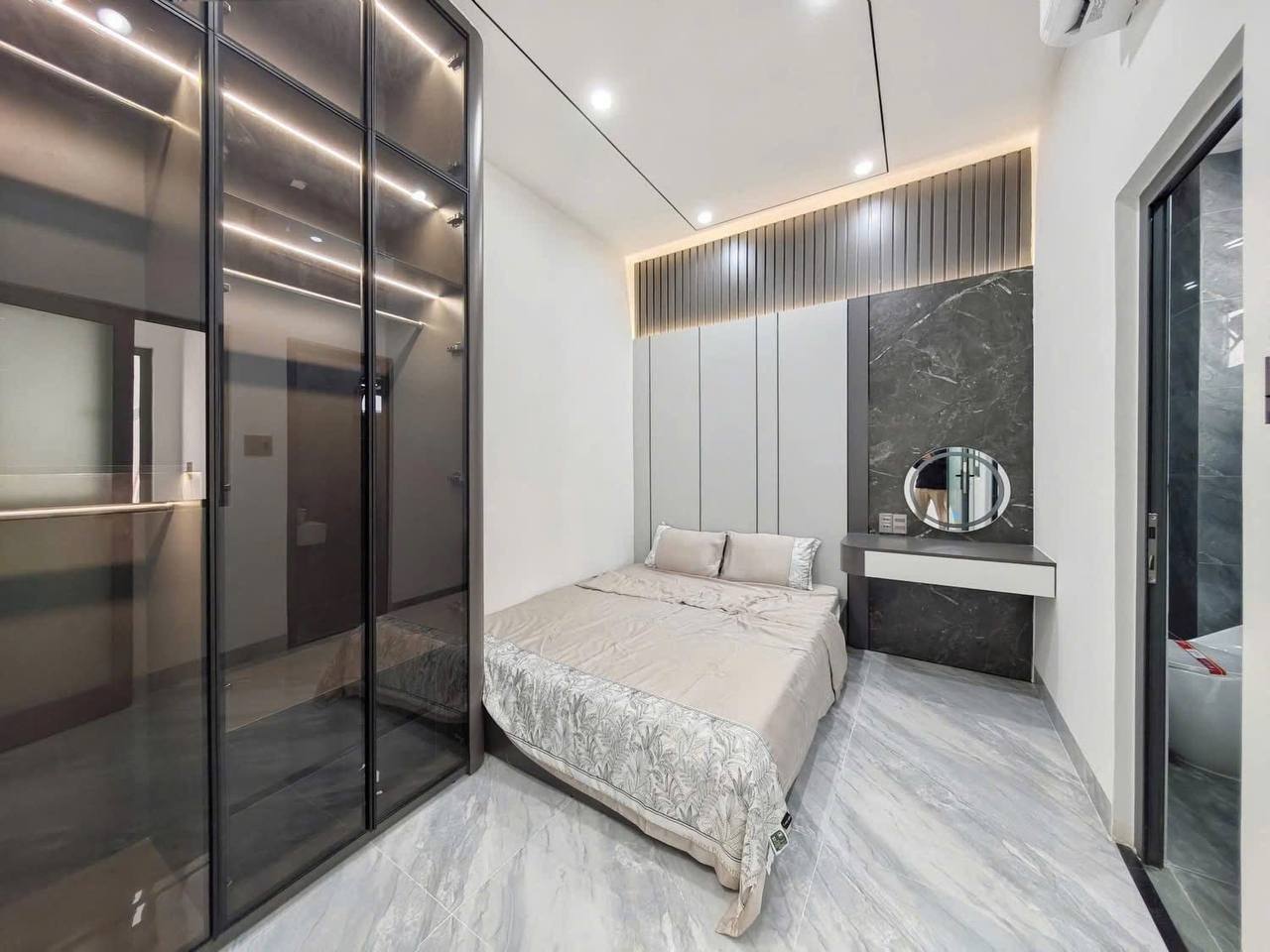 4-Bedroom House in Thanh Khe photo 8 of 8